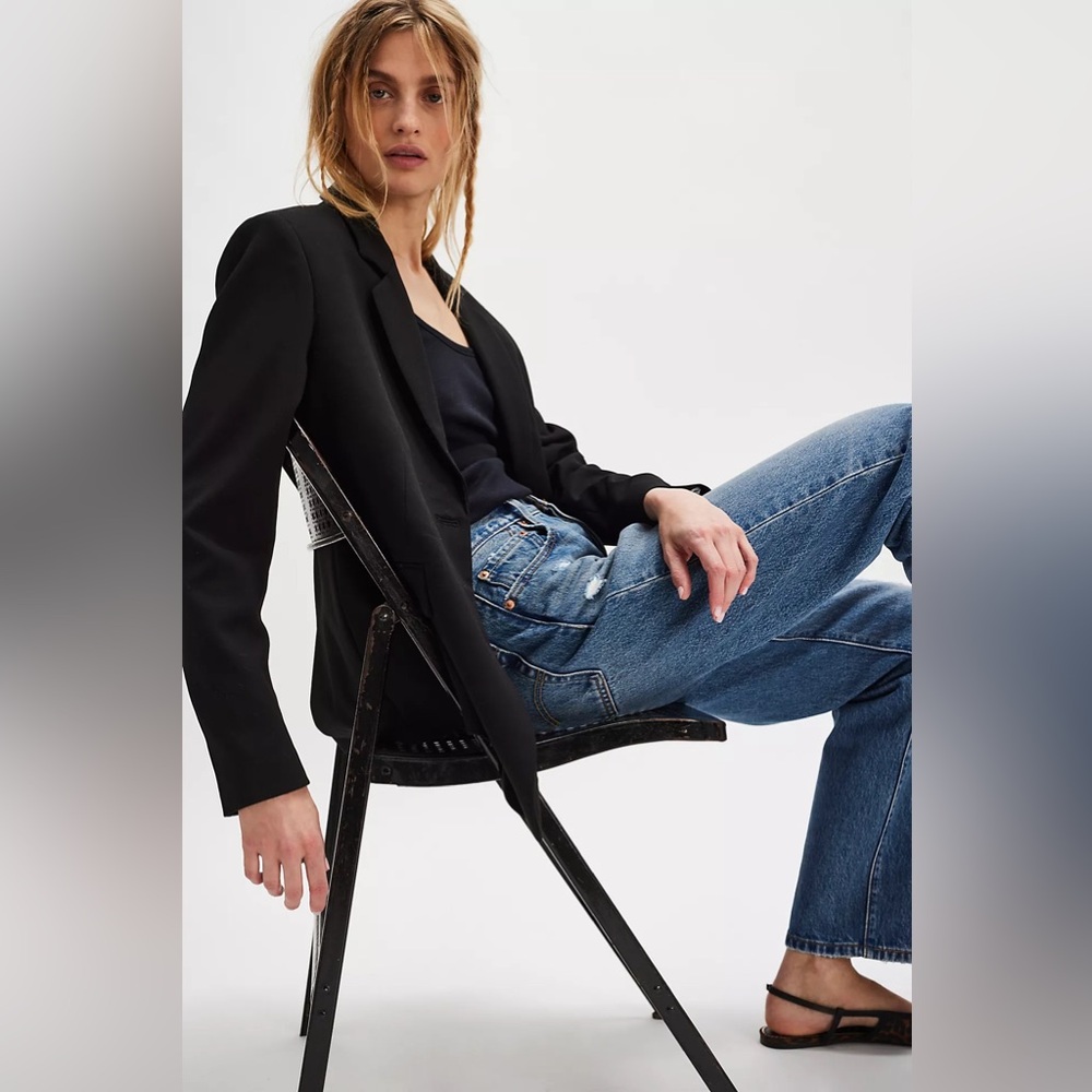 Free People Oversized Black 2 Button Single Breasted Suit Blazer Jacket Pockets